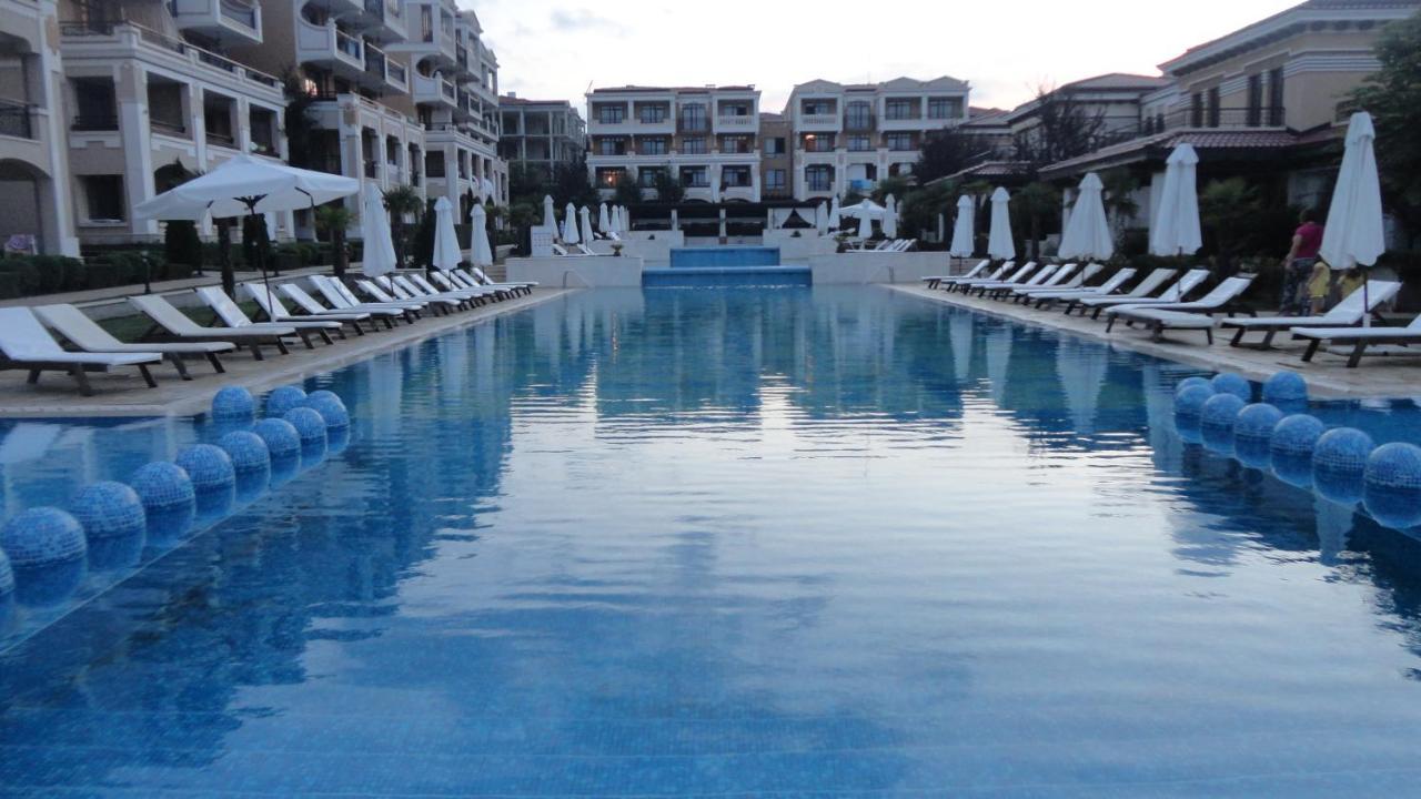 Apartment In Green Beach Resort Kavatsi Созополь Экстерьер фото