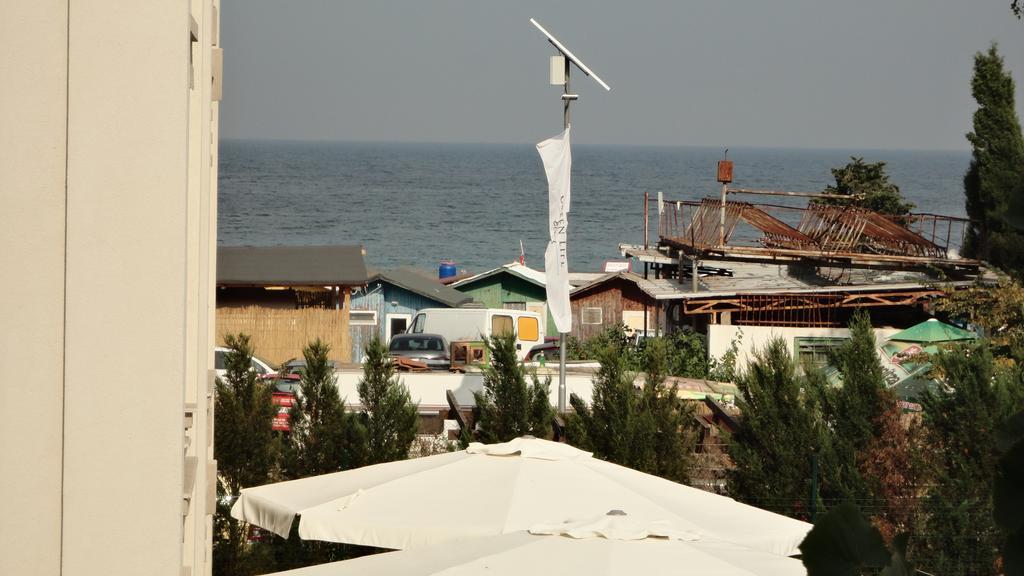 Apartment In Green Beach Resort Kavatsi Созополь Экстерьер фото